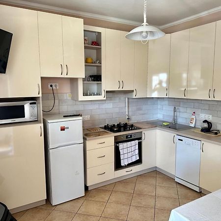 Апартаменти Kiraly Apartman Шіофок Екстер'єр фото