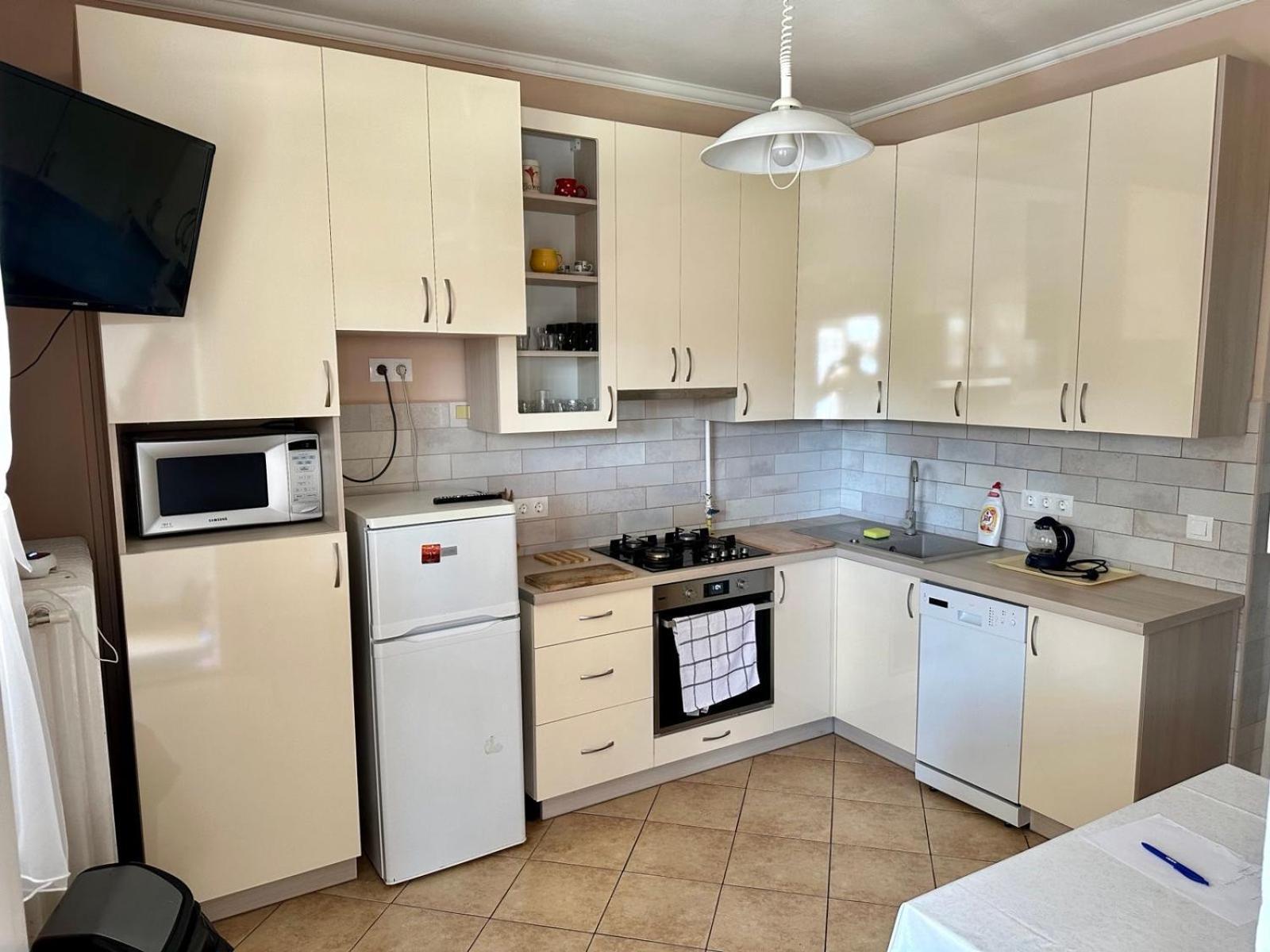 Апартаменти Kiraly Apartman Шіофок Екстер'єр фото